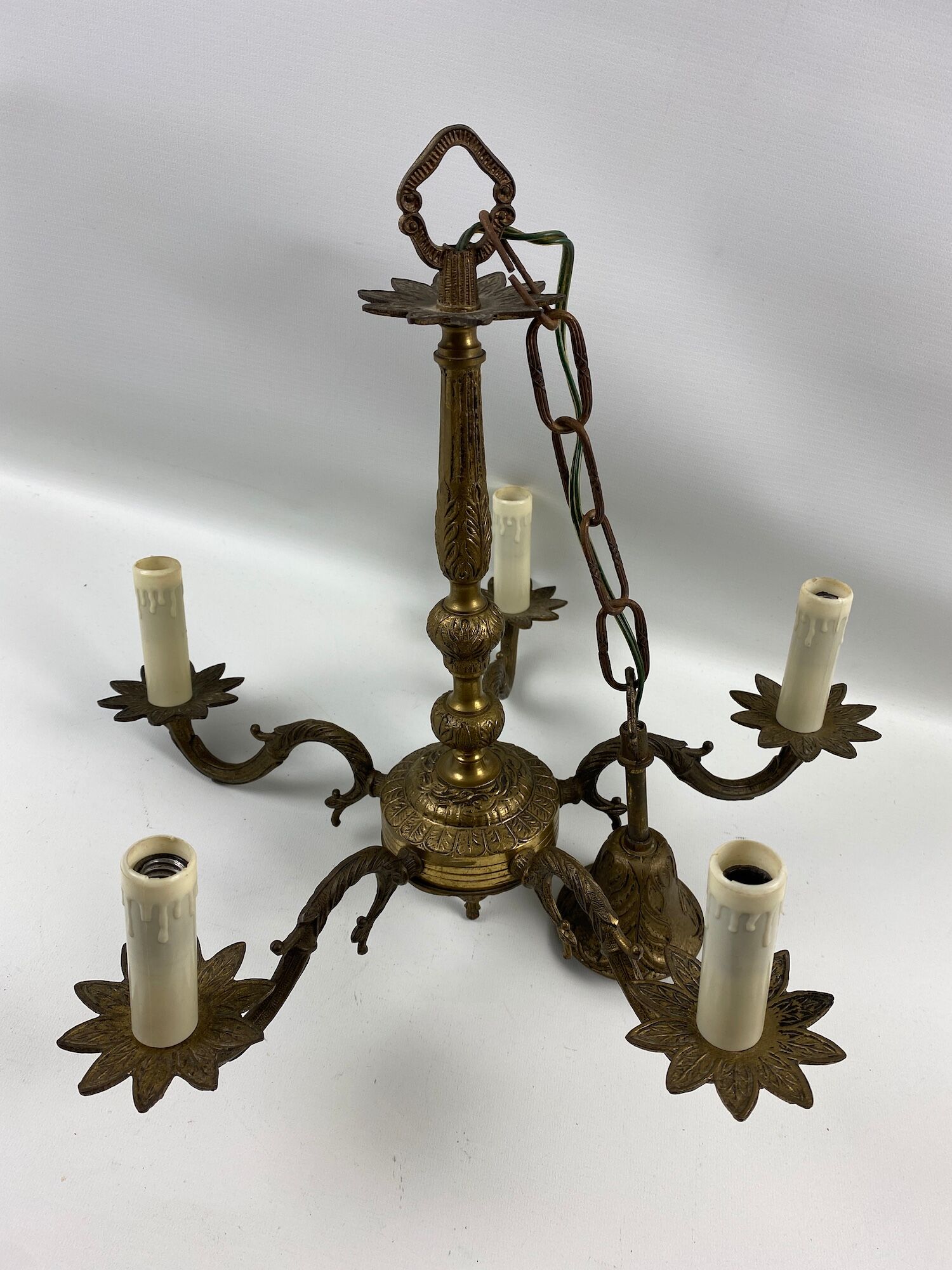 Brass chandelier 5 burners