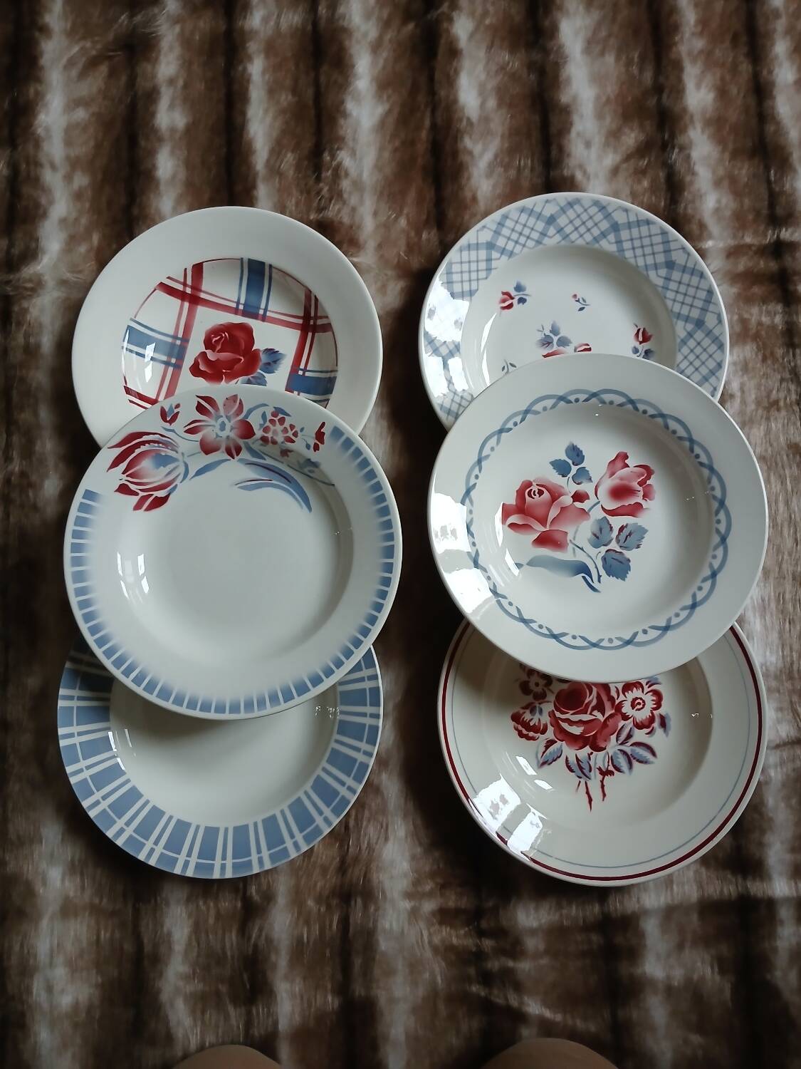 6 mismatched antique deep plates