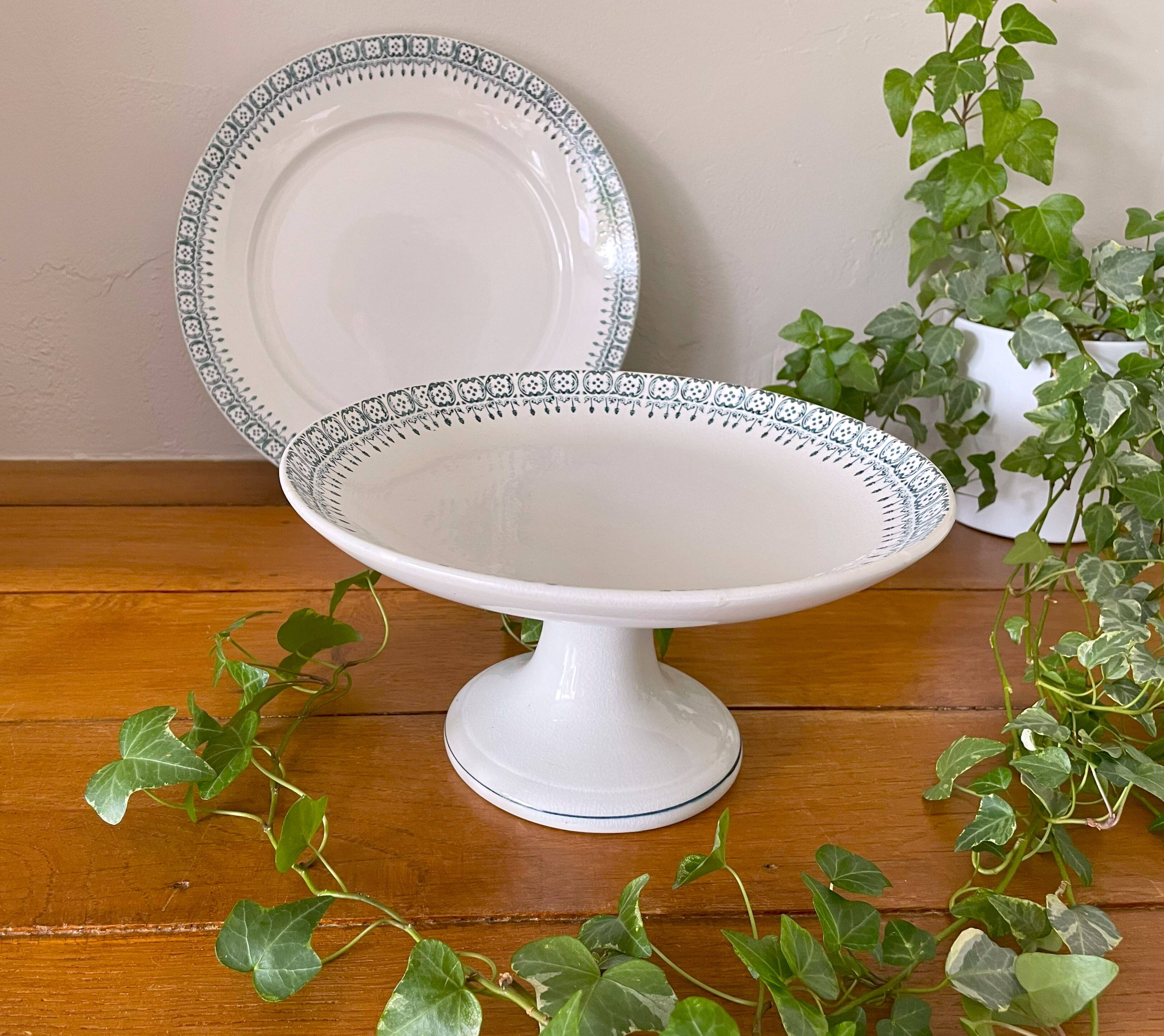 Antique earthenware fruit bowl from Saint-Amand (North)