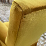 Fauteuil crapaud velours jaune moutarde à franges
