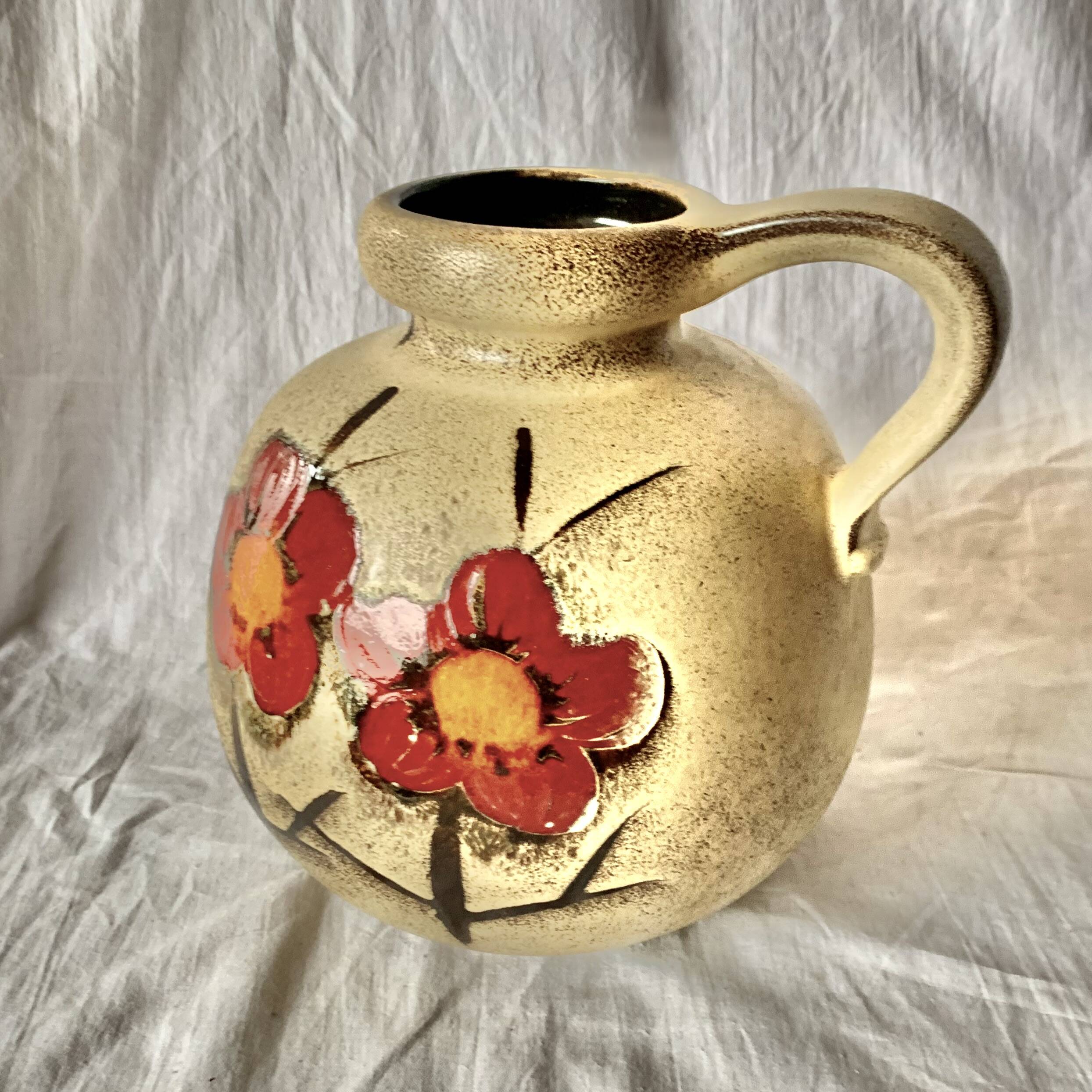 Scheurich vase 484-21 - West Germany - floral decoration