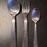 Silver metal cutlery set