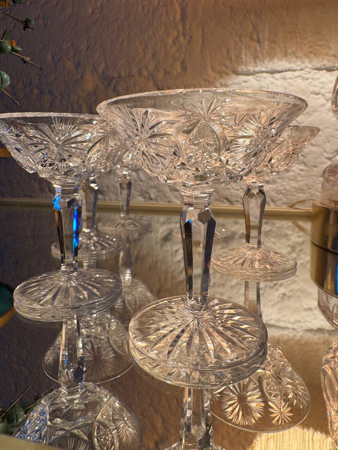 Verres à liqueur cristal du Creusot anciens