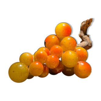 Grapes alabaster