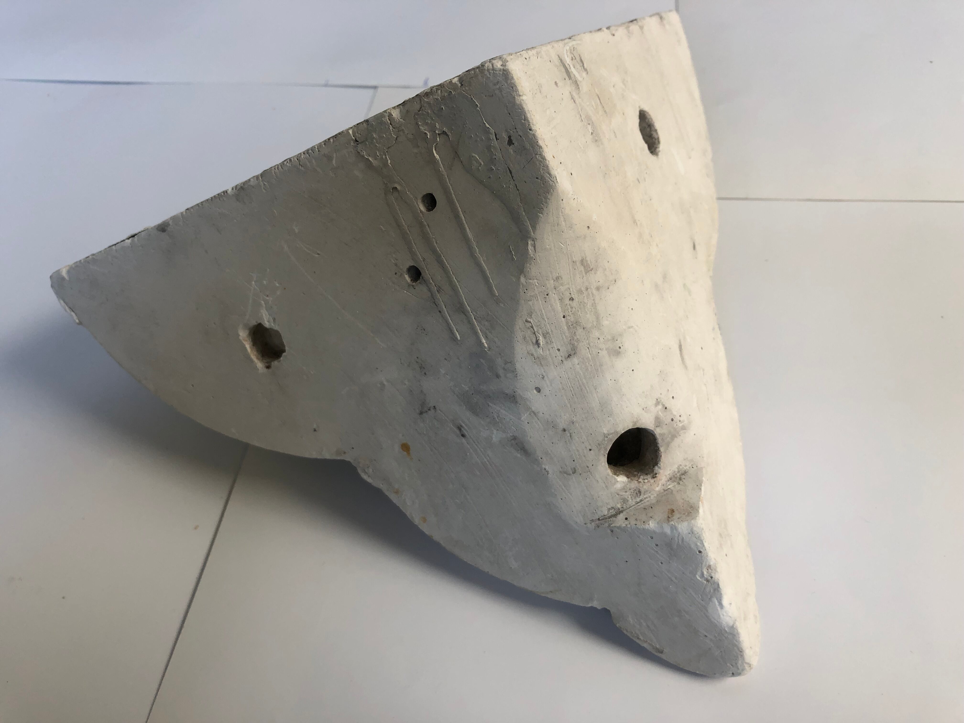 Art deco plaster wall lamp