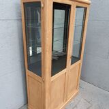Vintage trend-going two-door raw oak window