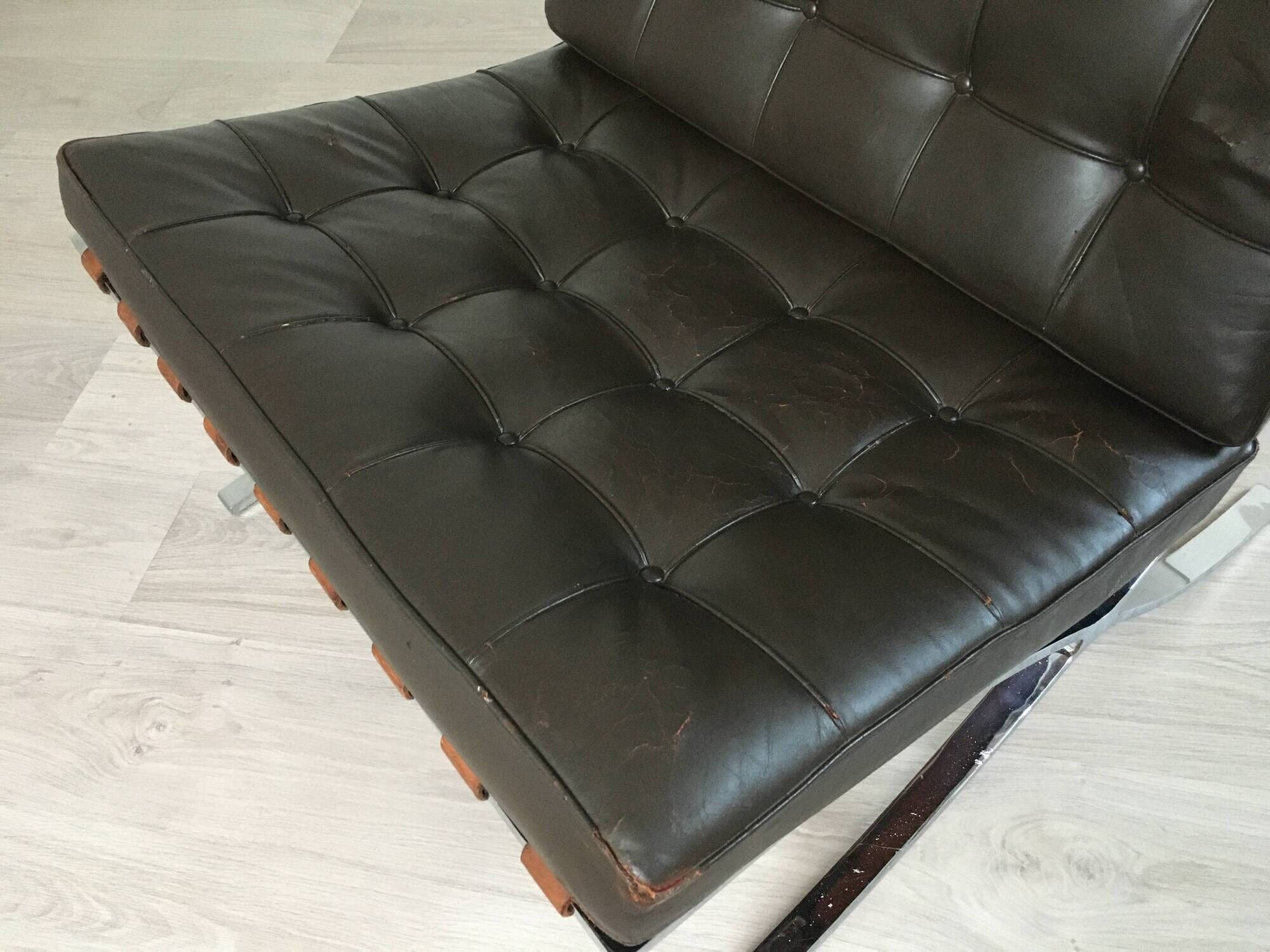 Barcelona armchair by Ludwig Mies van der Rohe for Knoll 1980