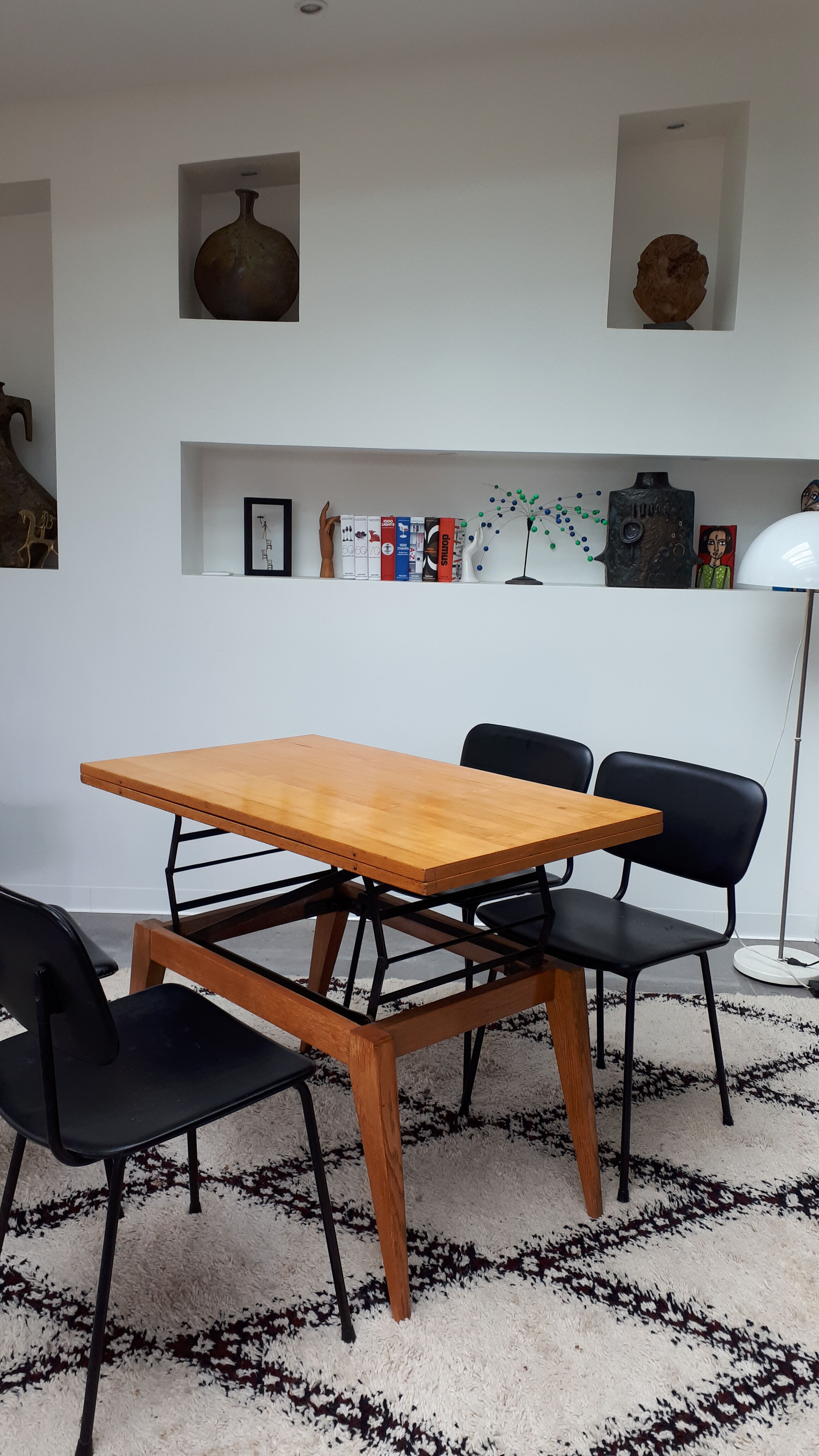 Modular table model junior revelation by Albert Ducrot