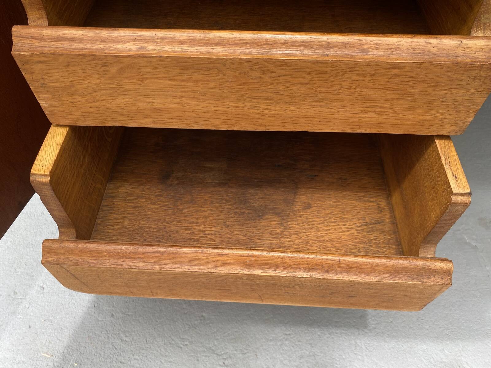 Bureau en chêne de style Sécession viennoise du début du XXe siècle