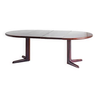 Scandinavian dining table with two extensions.Gudme Mobelfabrik. Rosewood. Denmark, 1960s