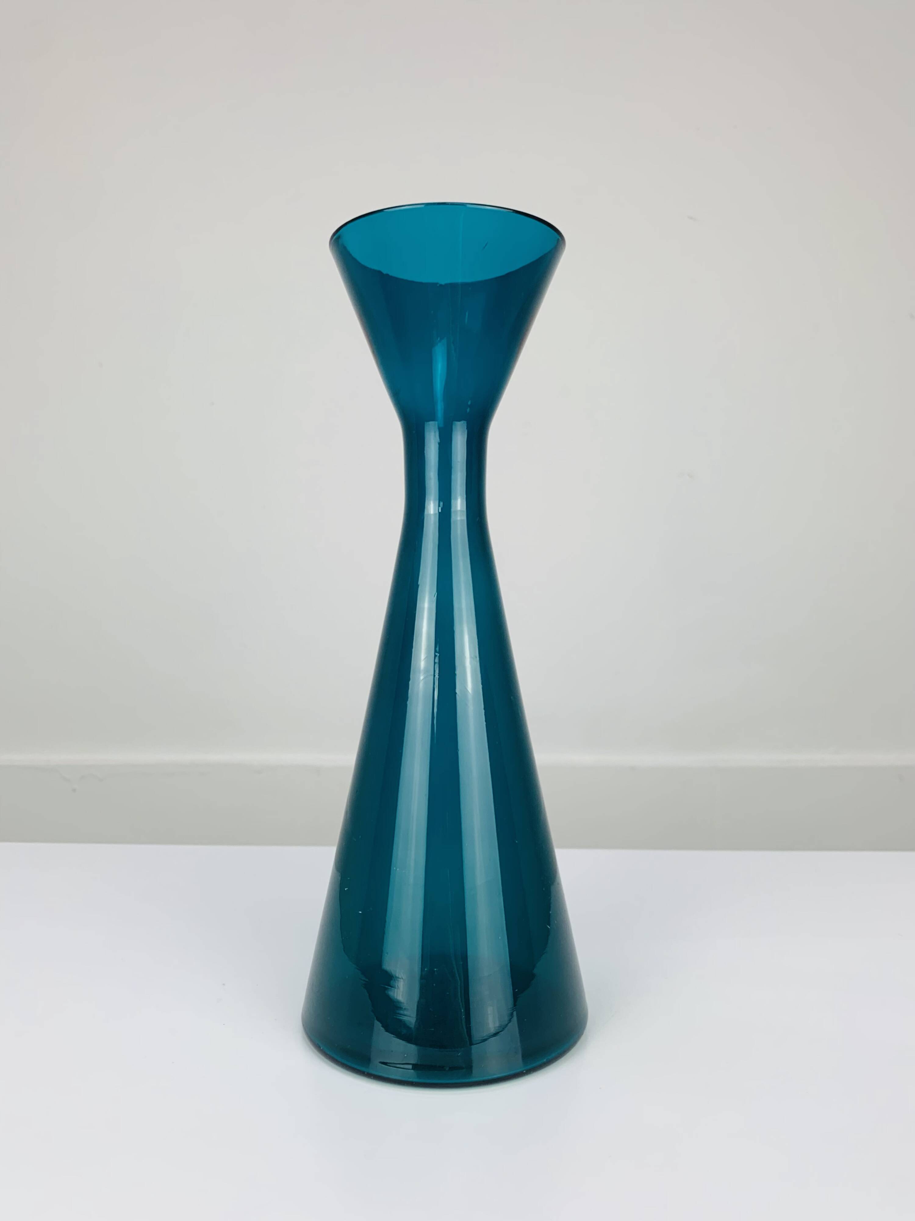 Vase scandinave verre bleu Kaj Franck Iittala