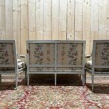 Salon de style Louis XVI Canapé et Paire de fauteuils