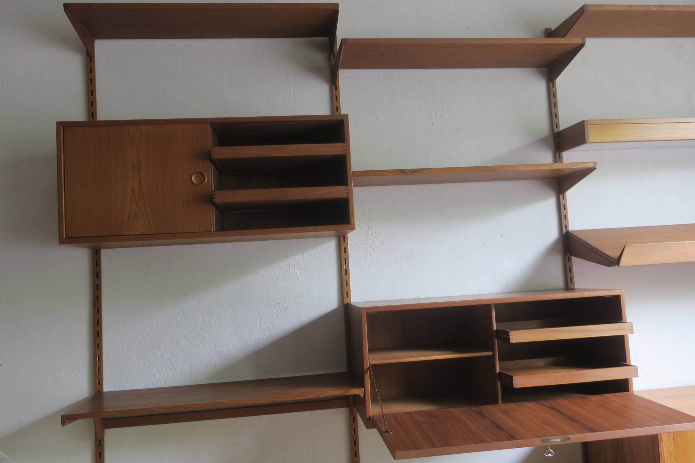 Modular 3-compartment teak wall shelving system with desk and lighting by Kai Kristiansen for FM, Denmark, 1960s