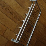 Coat rack style luggage rack