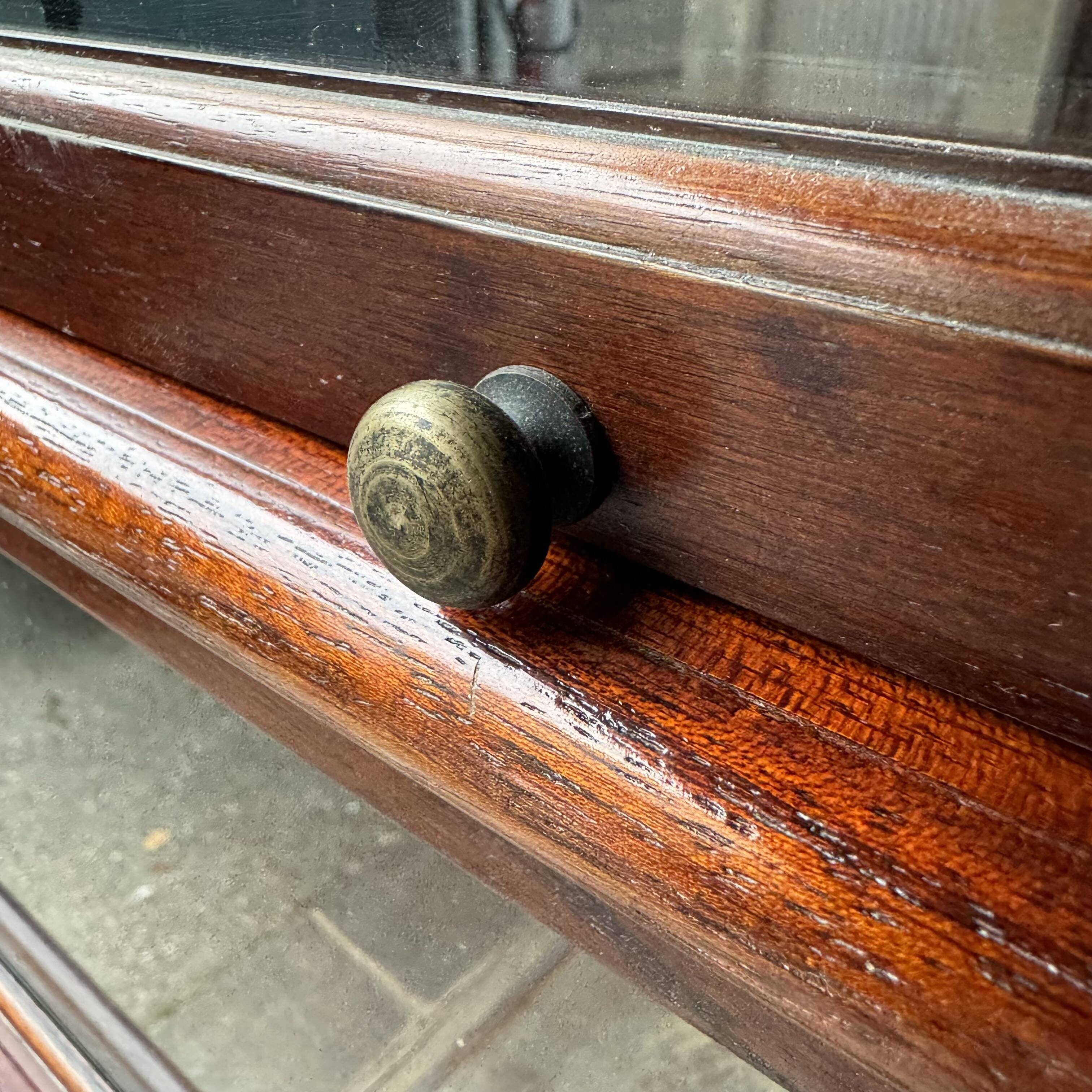 Bibliothèque 18 modules en acajou Globe Wernicke