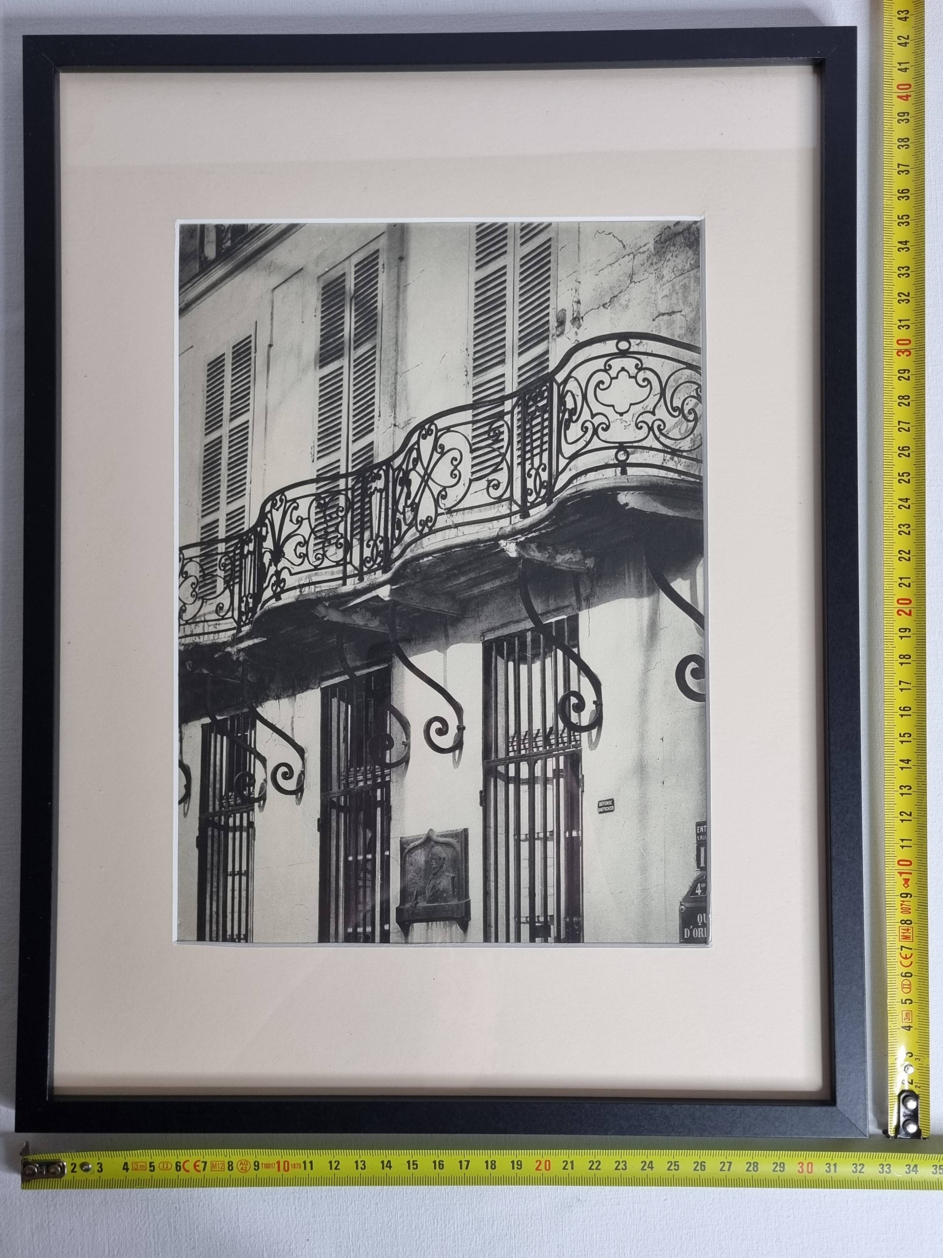Rémy Duval – Parisian balcony, photoengraving from 1946 – Framed under glass