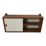 Shelf / display case