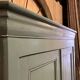 Armoire vintage