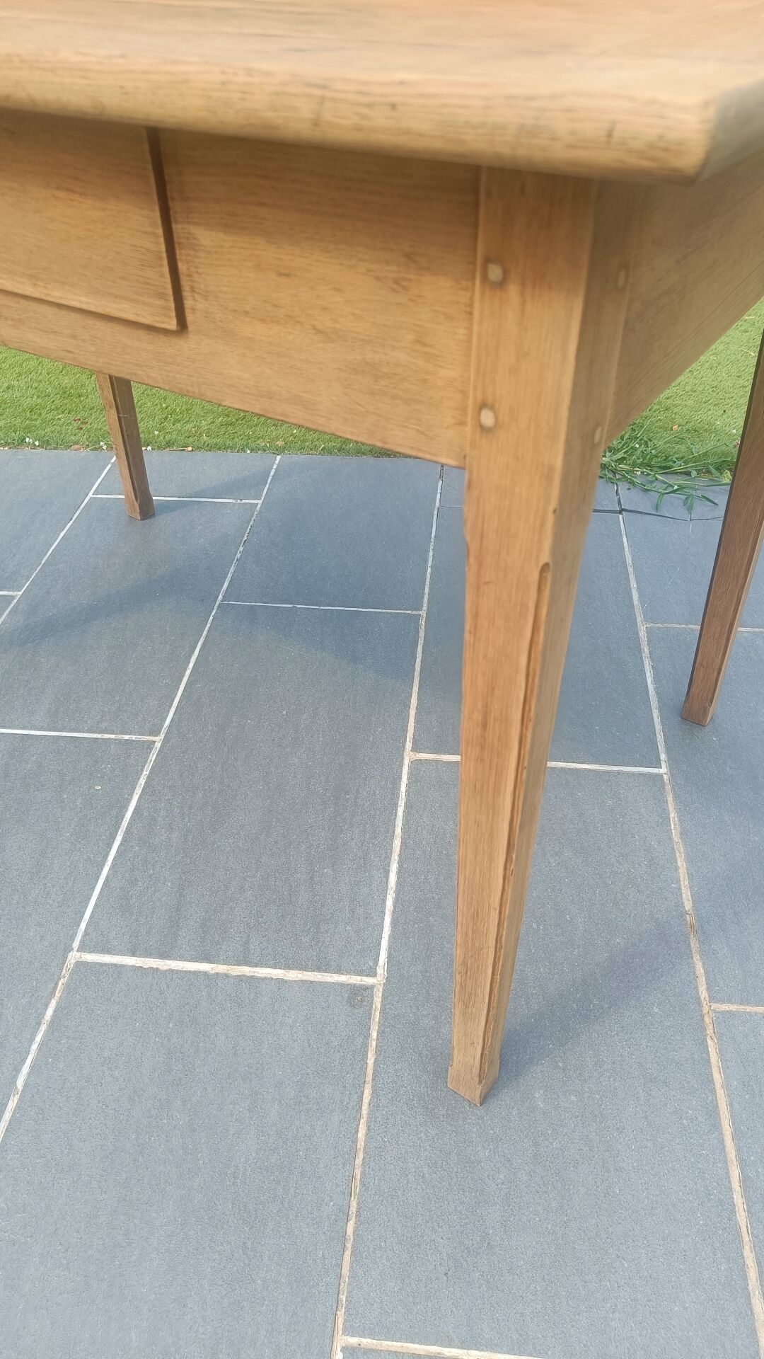 Antique solid oak desk with steps – 5 drawers