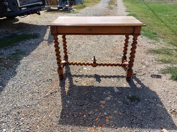 Table en noyer 19ème