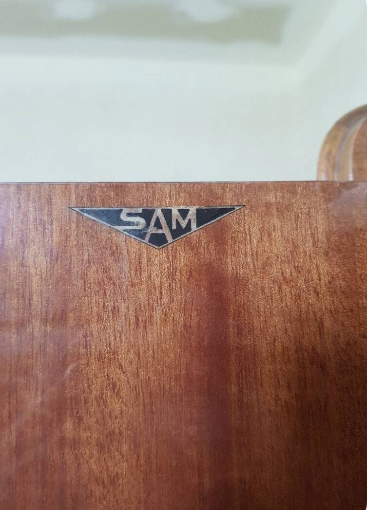 SAM dressing wardrobe