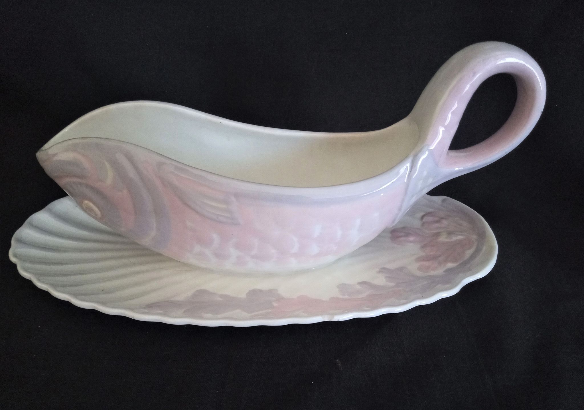 Antique Longwy ceramic fish service for 12 people, Copenhagen pattern, 1890-1939