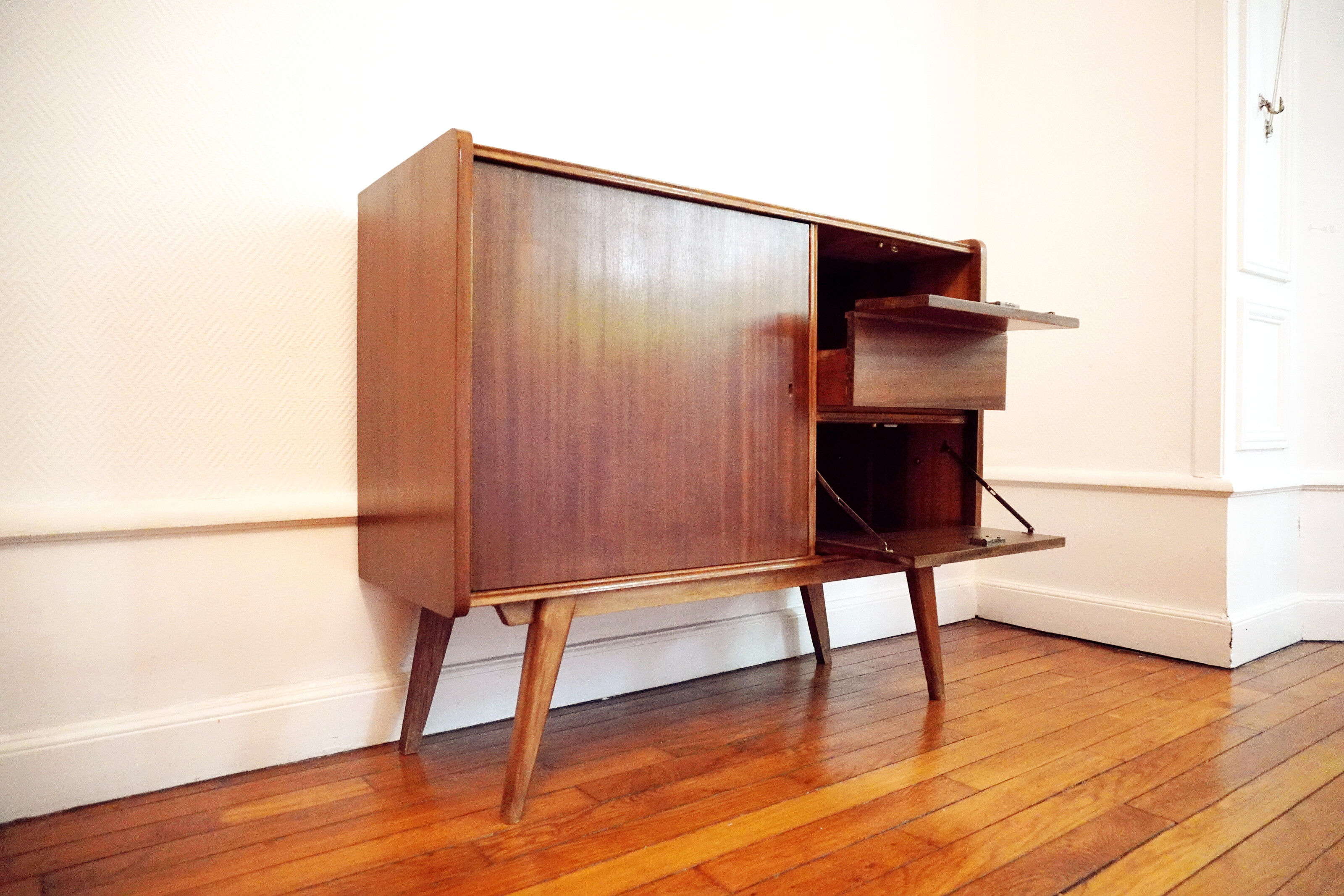 Vintage buffet in teak
