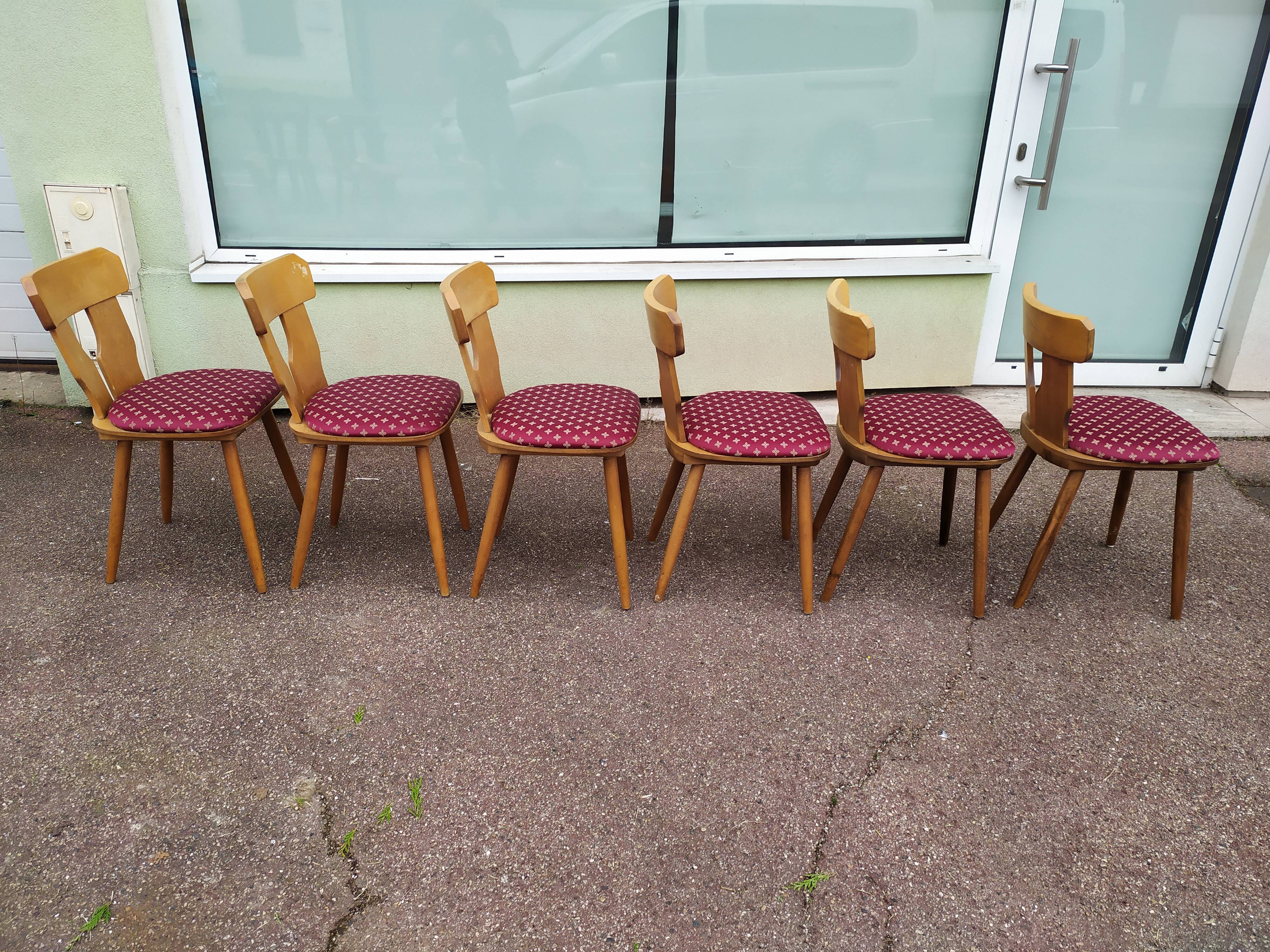 Set of 6 wooden bistro chairs with vintage cushion from the 70s/80s/90s