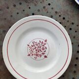 Lot of 7 small mismatched plates, old and collector's items