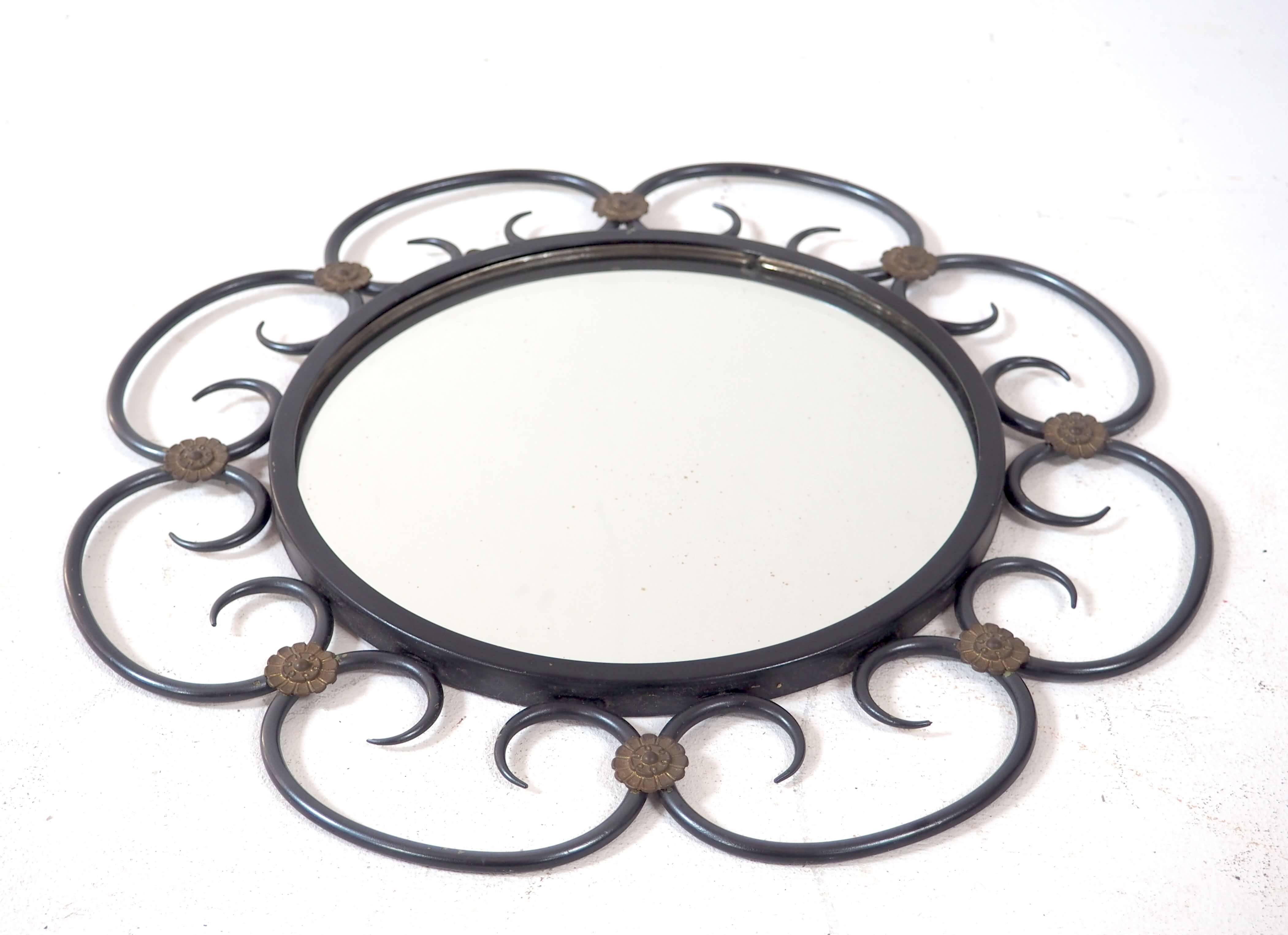 Metal daisy mirror 39x39cm