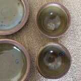 Set of stoneware plates