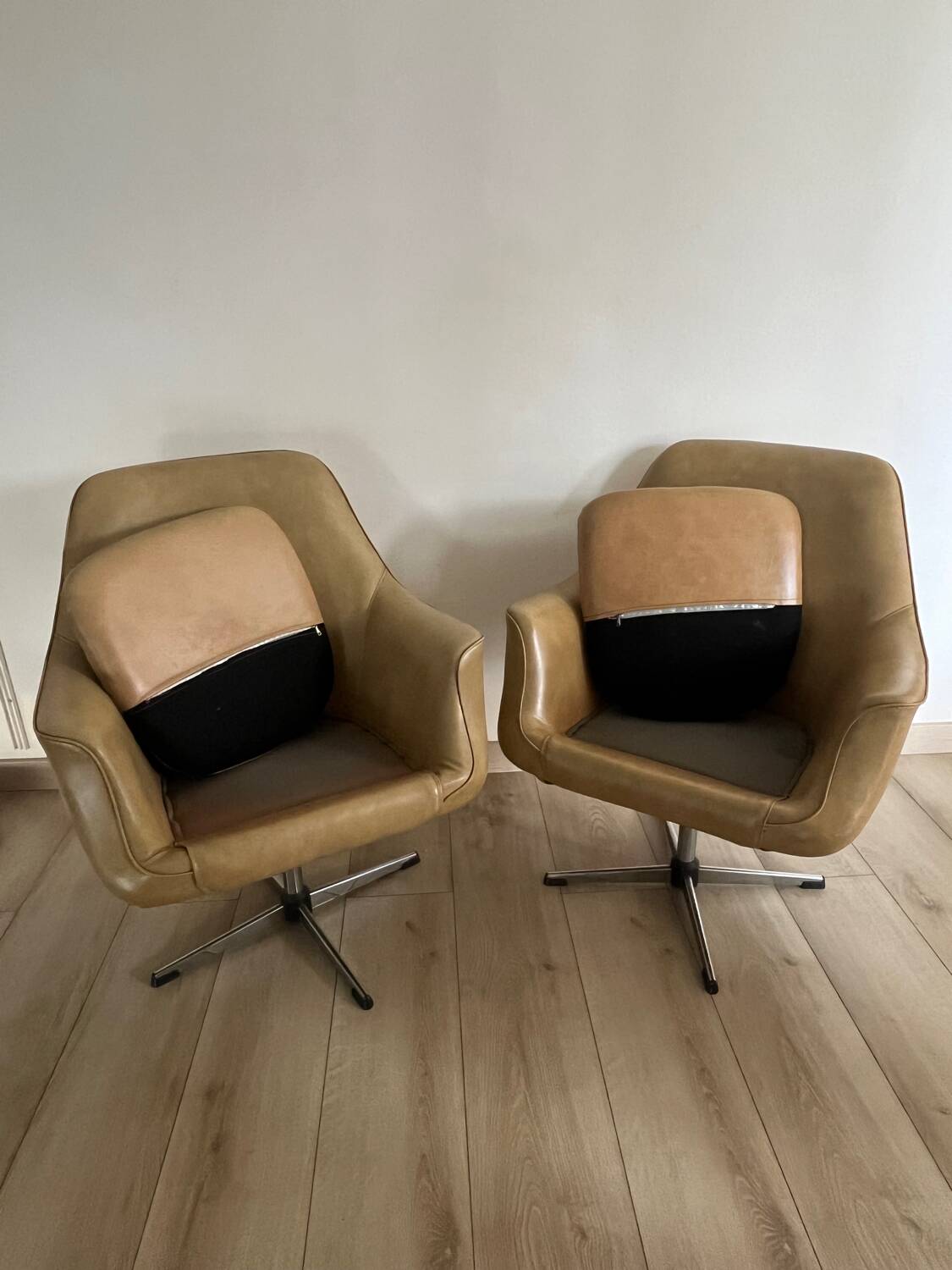 Fauteuils pivotants vintage (Space Age)