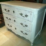 Provencal dresser