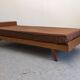 Daybed,  banquette ou lit de repos de style scandinave, France vers 1960