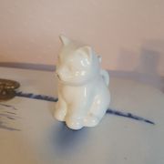 Small milk jug porcelain cream pot in the shape of a vintage cat