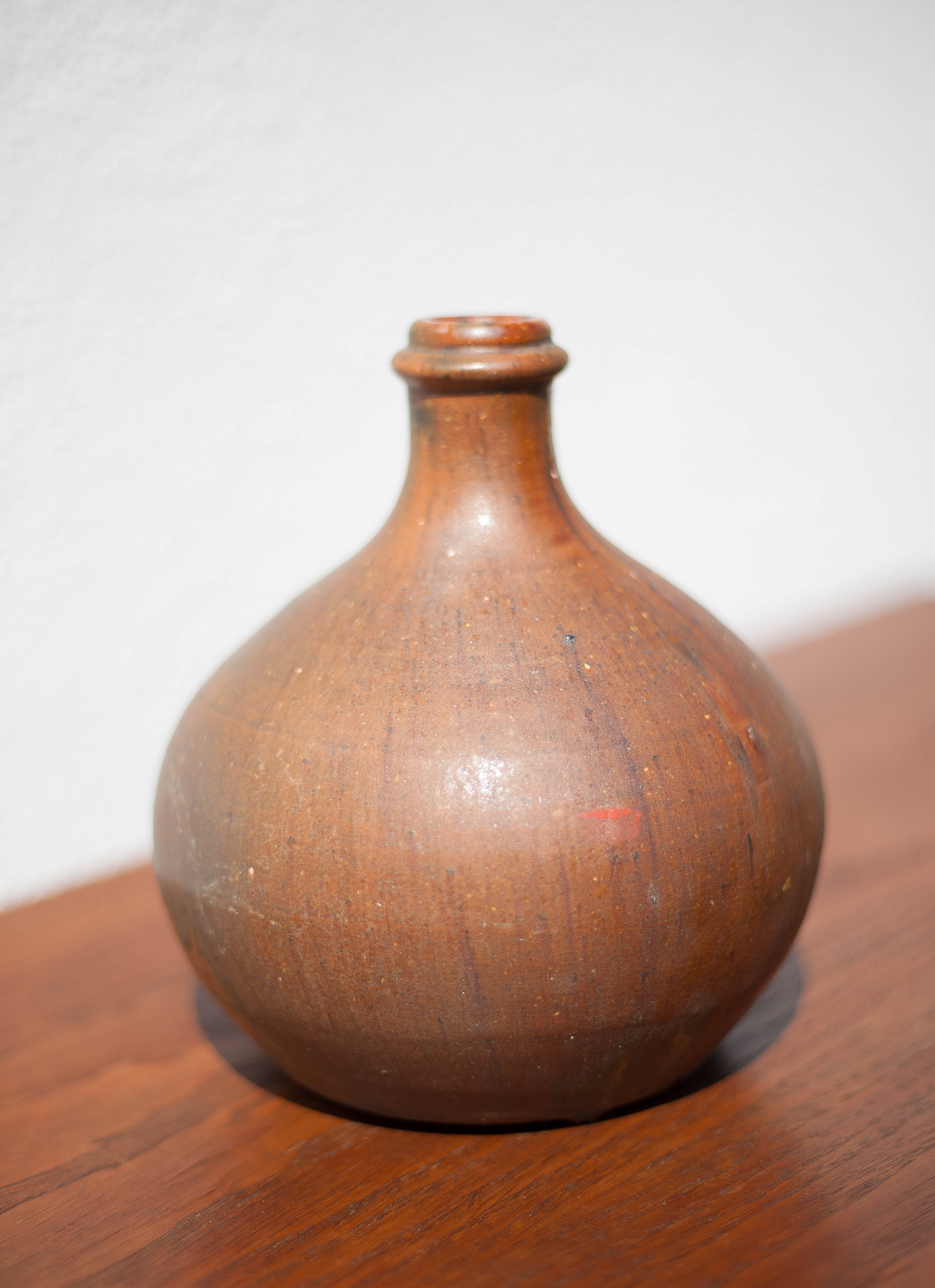 Terracotta lamp foot