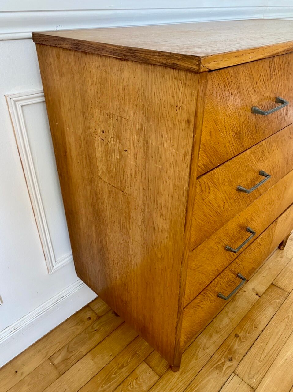 Vintage chest of drawers