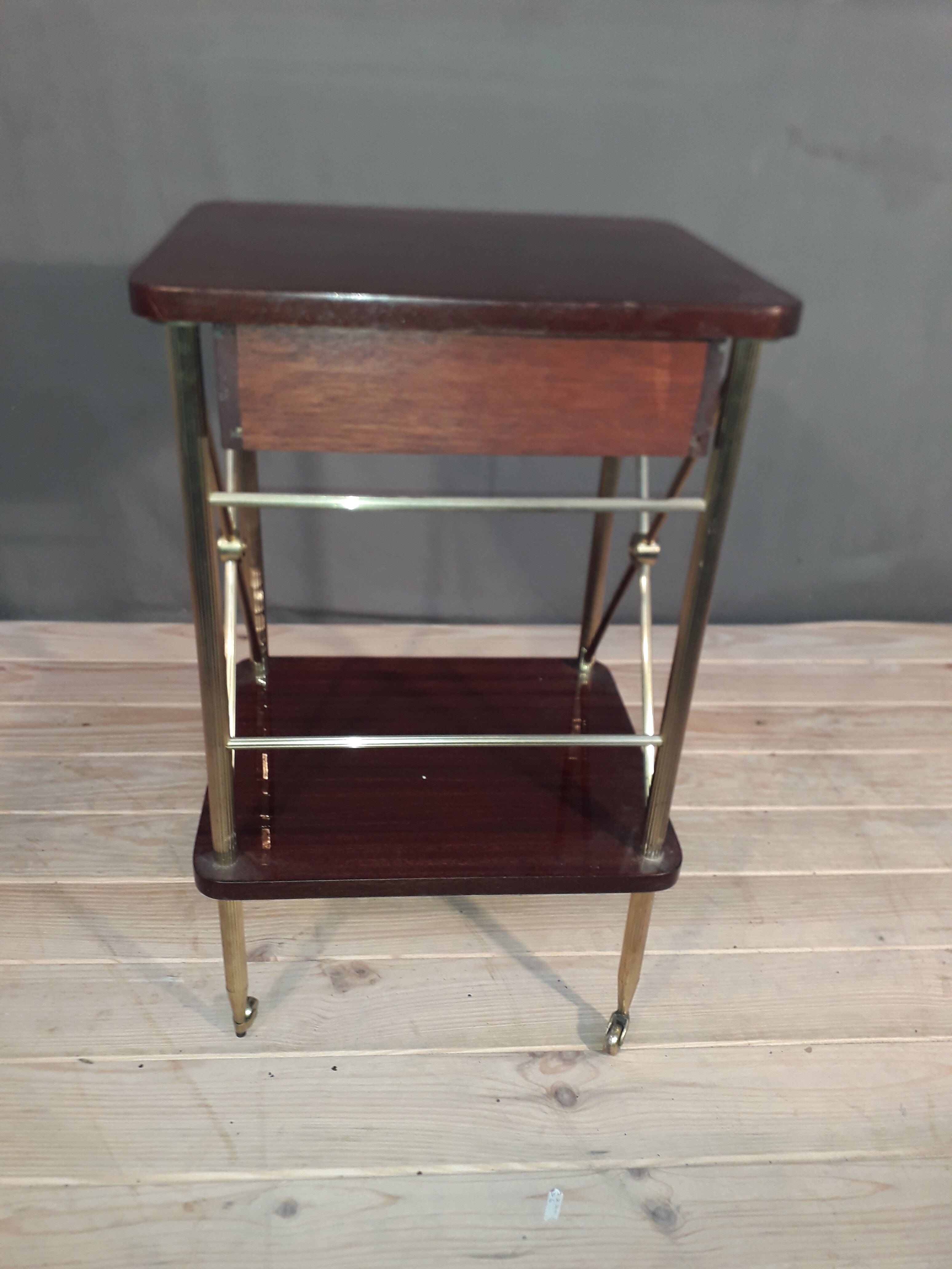 Extra furniture on wheels