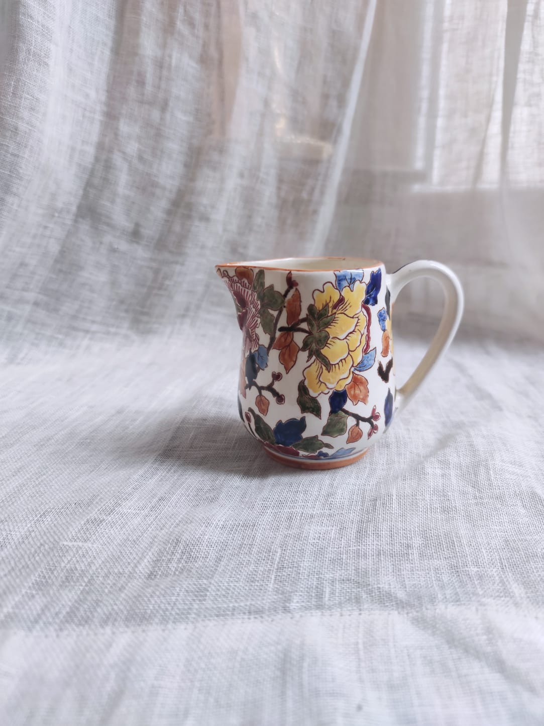 Gien's small pitcher or porcelain milk pot