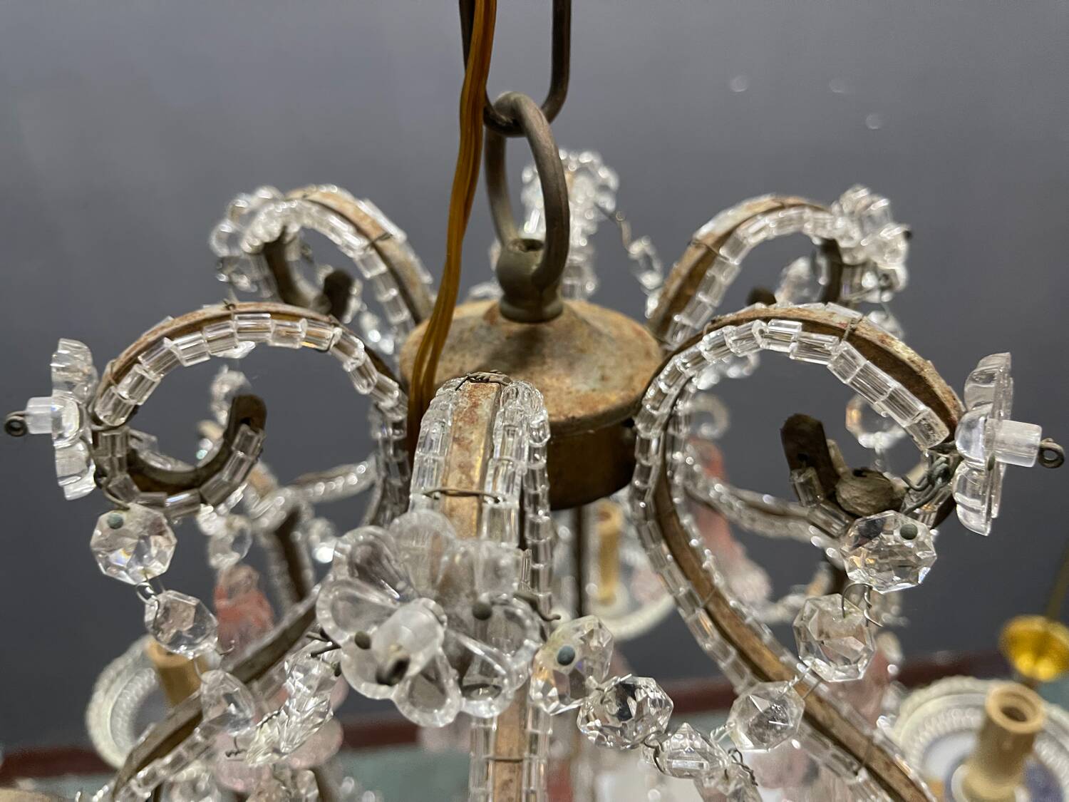 Chandelier en verre de Murano rose des années 1960