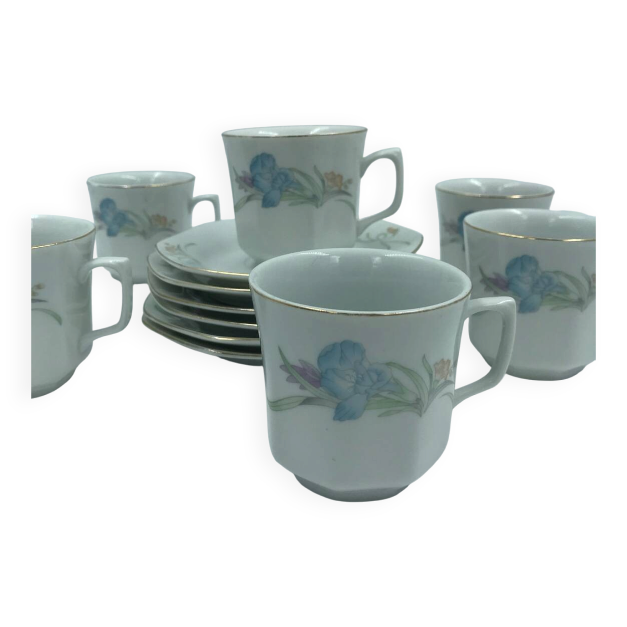 6 vintage cups and saucers