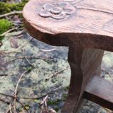 Banc art populaire en bois sculpté