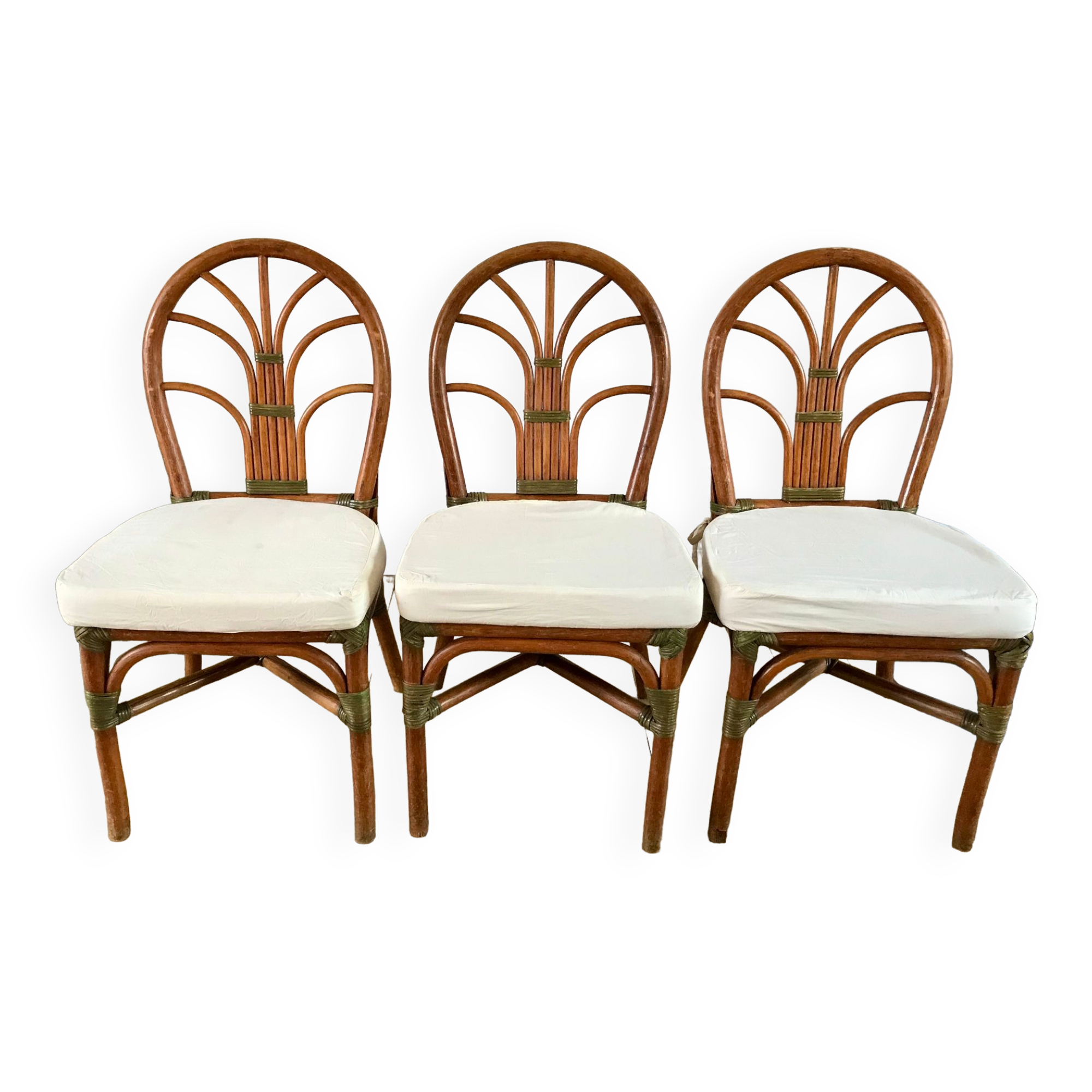 Set of 3 rattan / bamboo chairs with cushions years 1960-1970