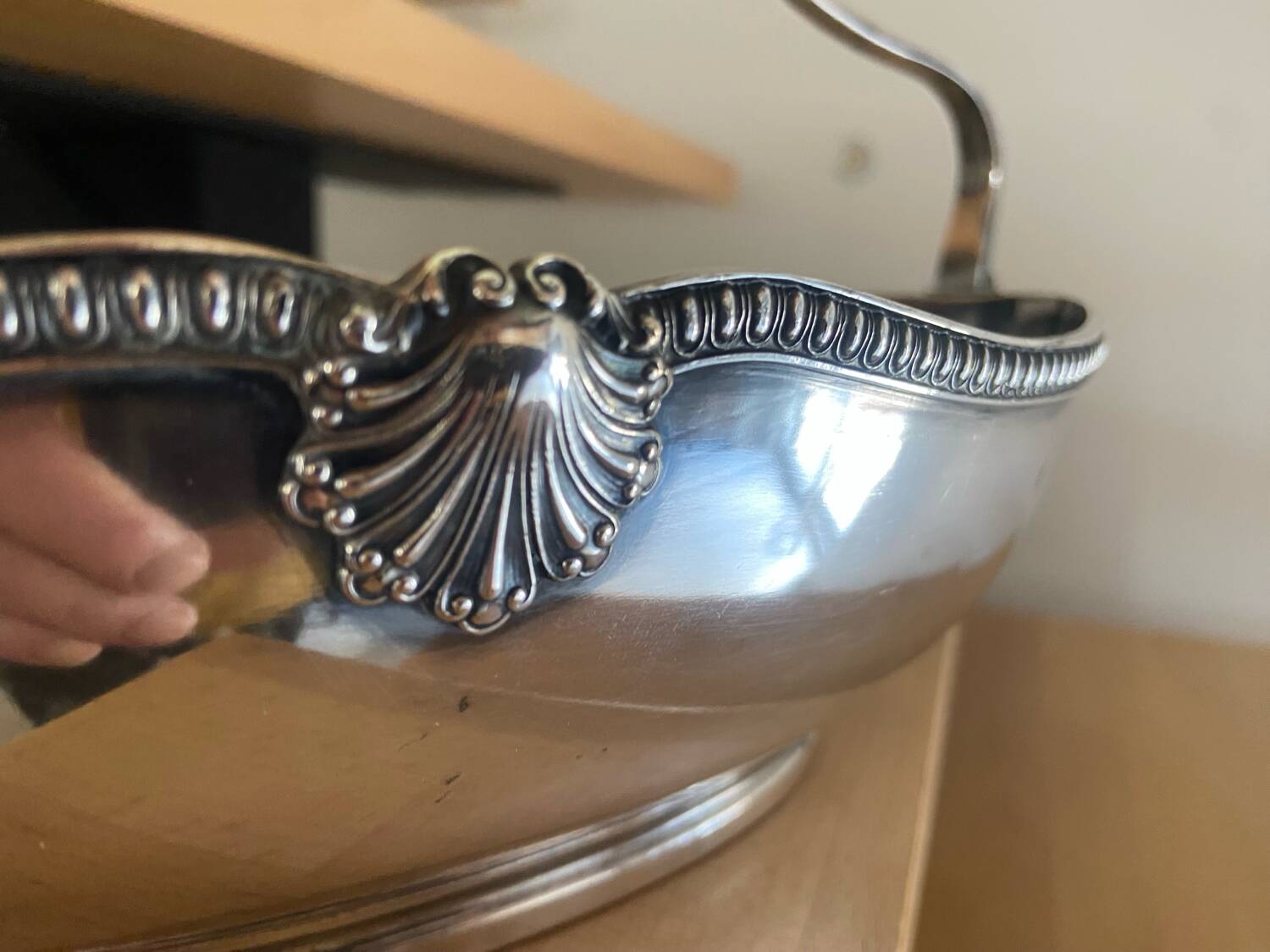 Silver-plated metal basket with Phenix silver hallmarks