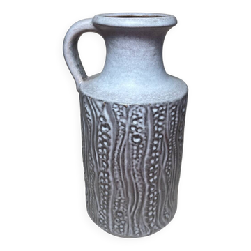 Ceramic vase