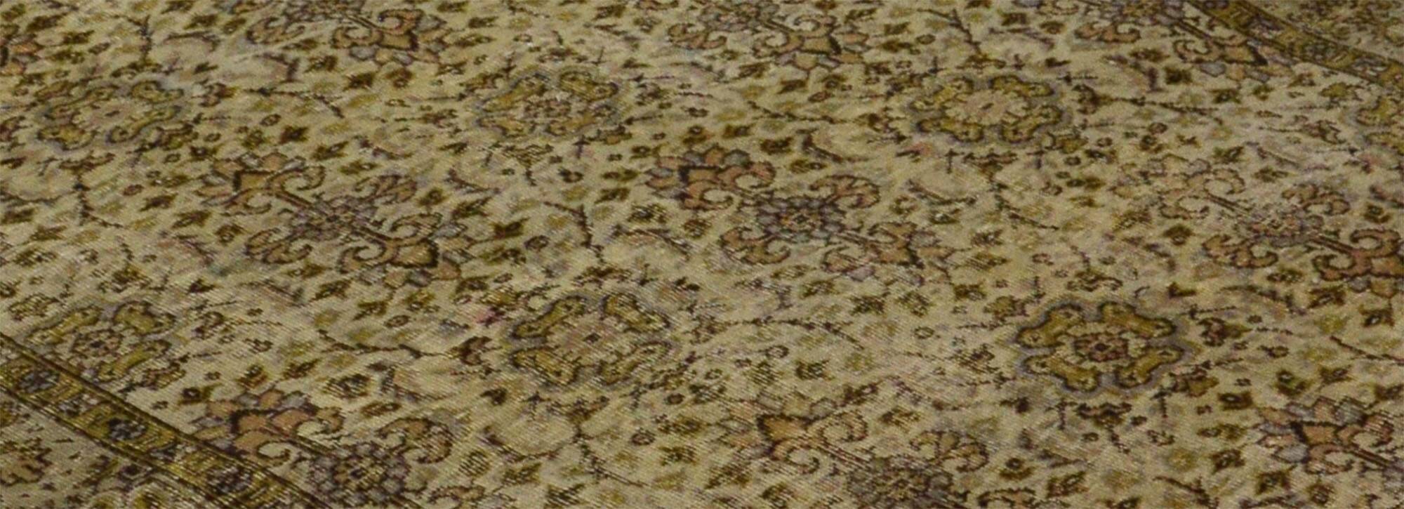 One-of-a-kind turkish handwoven vintage rug - rustic vintage charm 275x 165 cm