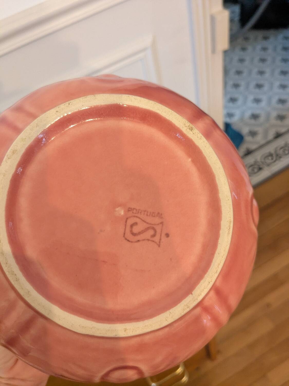 Set of three ceramic planters