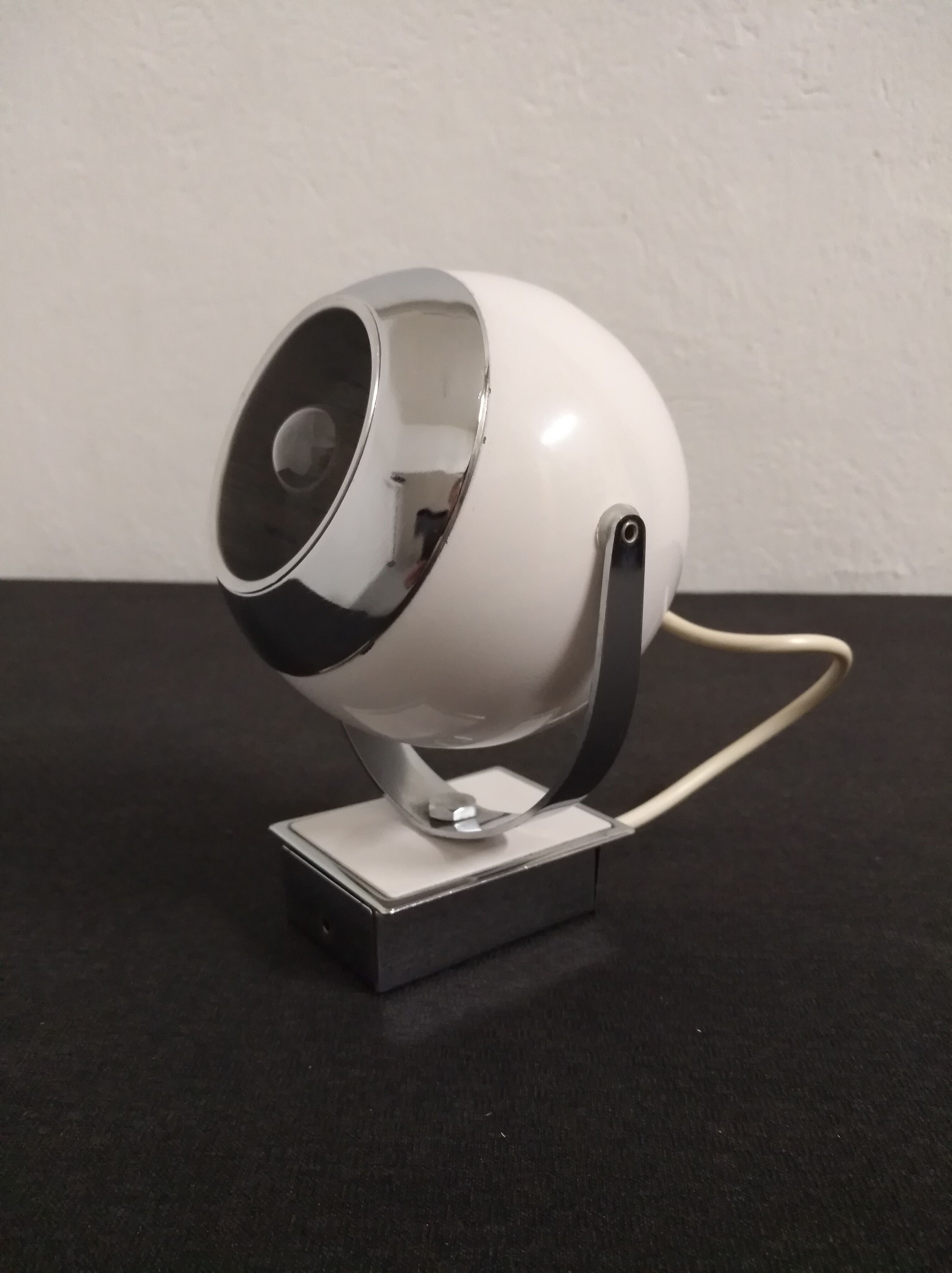 Spot eye ball sconce, 60/70s