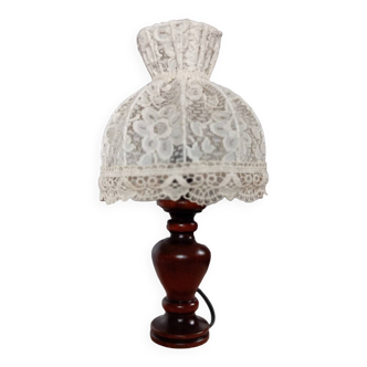 Table lamp with romantic wood and lace ambiance, retro chic