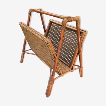 Door rattan and wicker magazine rack